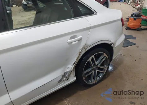 2019 Audi A3 45 Premium z USA, uszkodzony, nr VIN WAUBEGFF6KA113766